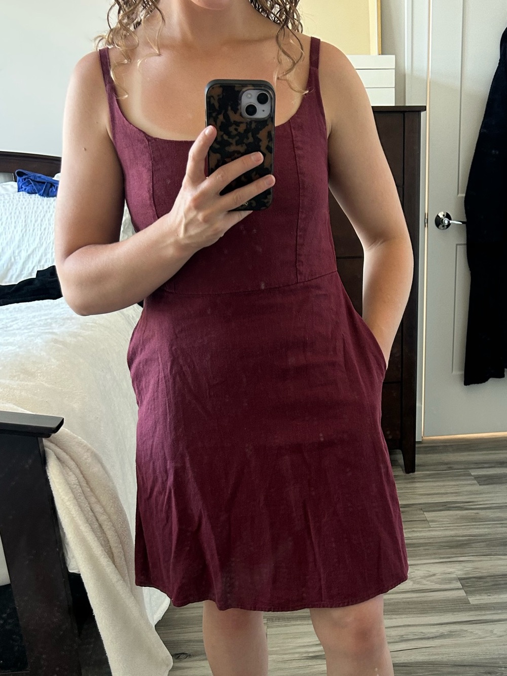 Women’s Old Navy Acid Wash Burgundy Mini Scoop Neck Dress with Adjustable Straps